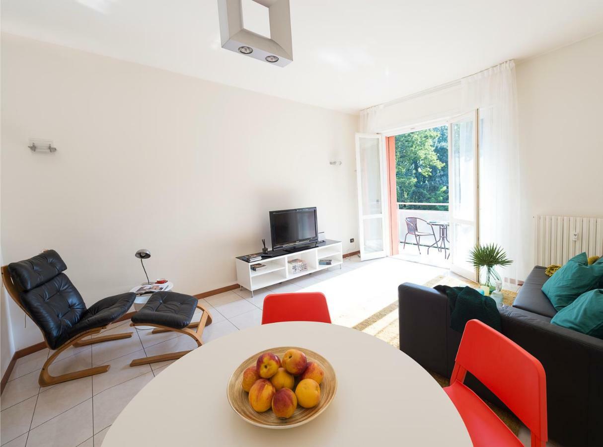Botanika Apartment Bologna Bagian luar foto